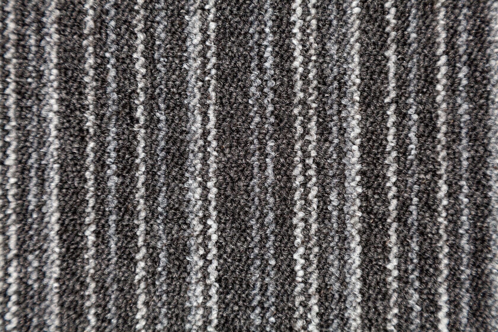 Ковровая плитка "Bonkeel" Space Strip Graphit (500*500*5,9 мм) — купить в Сочи