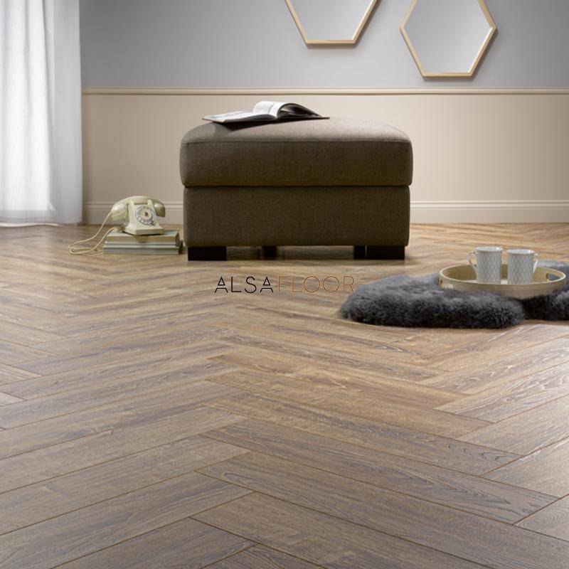 Ламинат "Alsafloor" Herringbone Дуб Балеарский (640*143*12 мм) — купить в Сочи