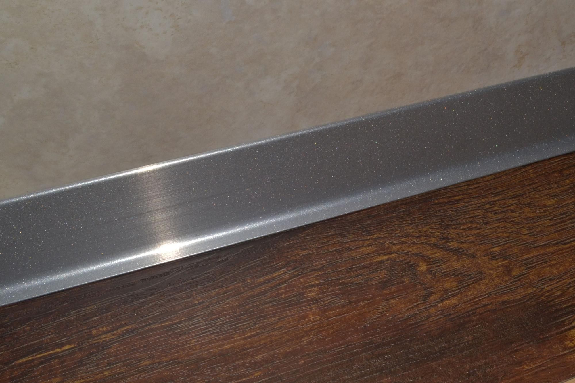 Плинтус алюминиевый L-образный серебристый (2500*11*60 мм) — купить в Сочи