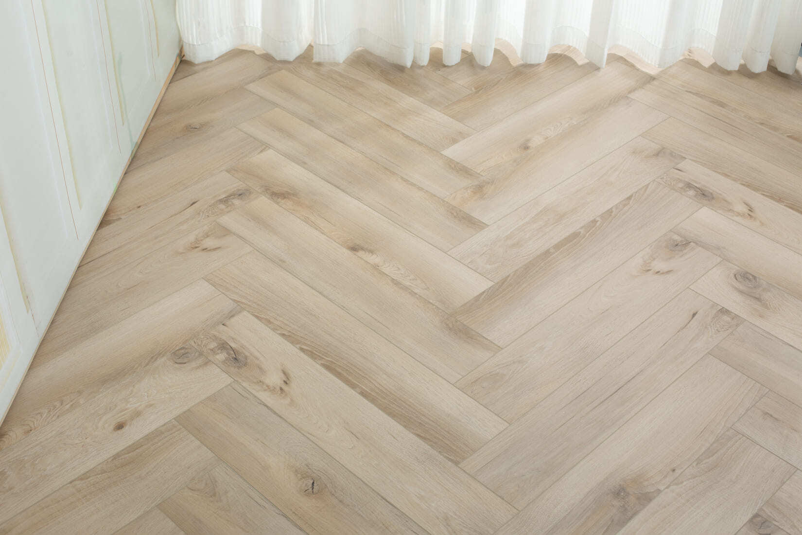 Плитка SPC "OneFloor" 3009 А,В  ЁЛКА (640*128*4 мм) — купить в Сочи