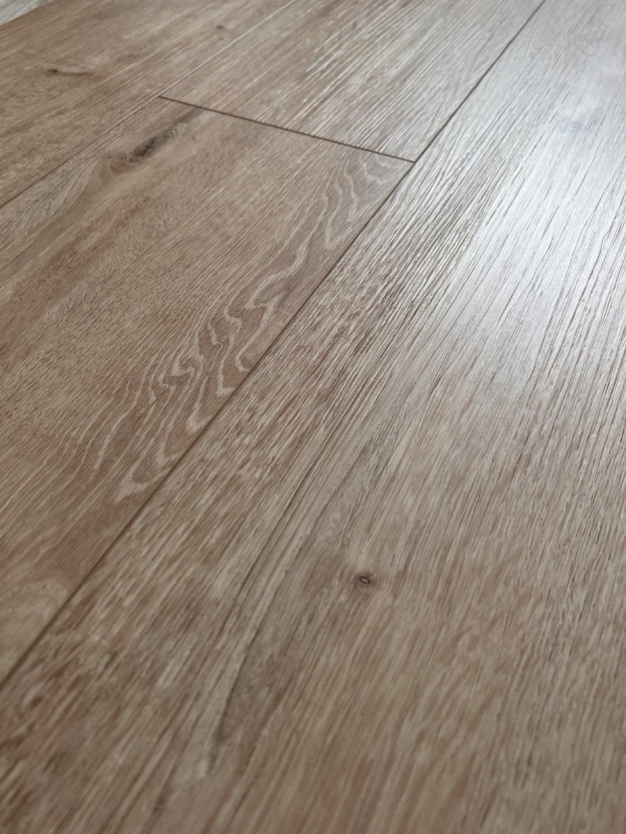 SPC ламинат "OneFloor" ЕСО 5062 (4V фаска) (1220*184*4 мм) — купить в Сочи