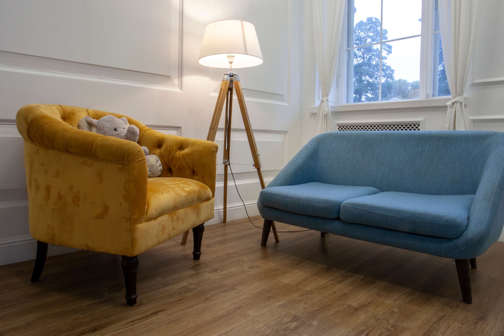 Усовершенствованная кварц-виниловая плитка «Damy Floor» Дуб Имбирный (1227*187*2,5 мм) — купить в Сочи