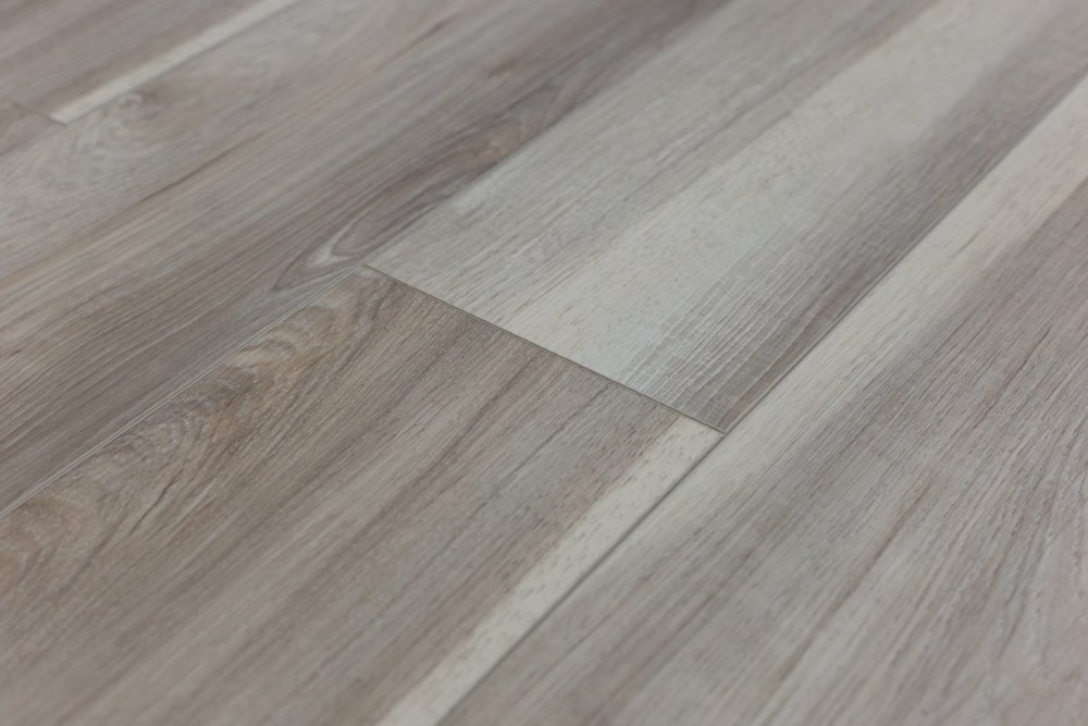 Замковая ПВХ плитка "Art Tile" Тис Юге (1220*152*5 мм) — купить в Сочи