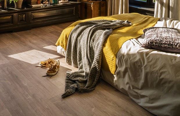 Линолеум бытовой "IVC" Golf Satin Oak 561 (3м) — купить в Сочи