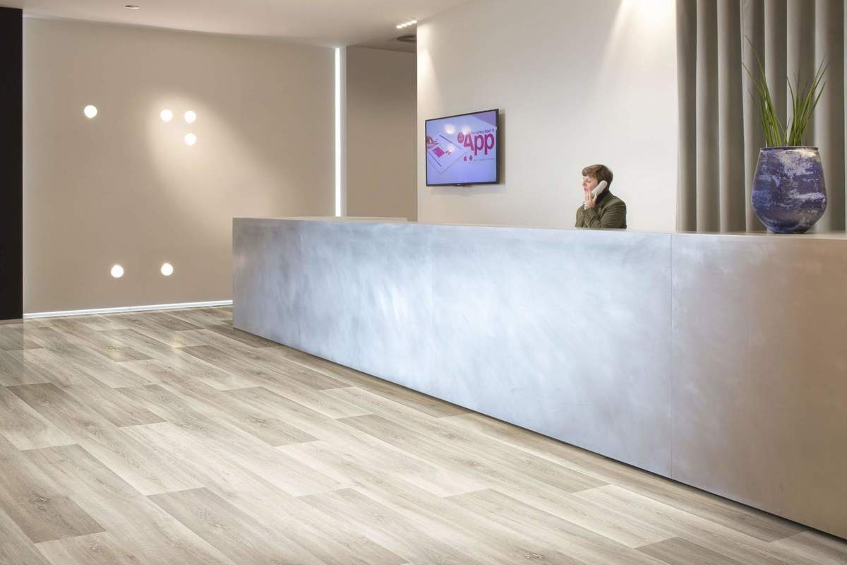 Замковая ПВХ плитка "Berry Alloc" Pureclick 55 LIME OAK 139S (204*1326*5 мм) — купить в Сочи