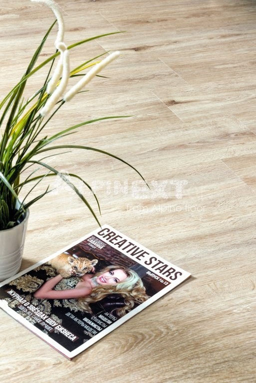 Замковая ПВХ плитка "Alpine Floor" Дуб Ваниль  (1220*183*4мм) — купить в Сочи