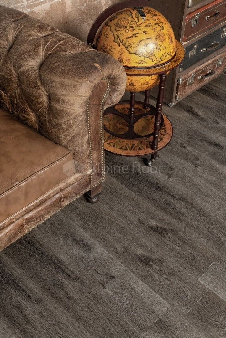 Замковая ПВХ плитка "Alpine Floor" Дуб торфяной  (1524*180*8мм) — купить в Сочи