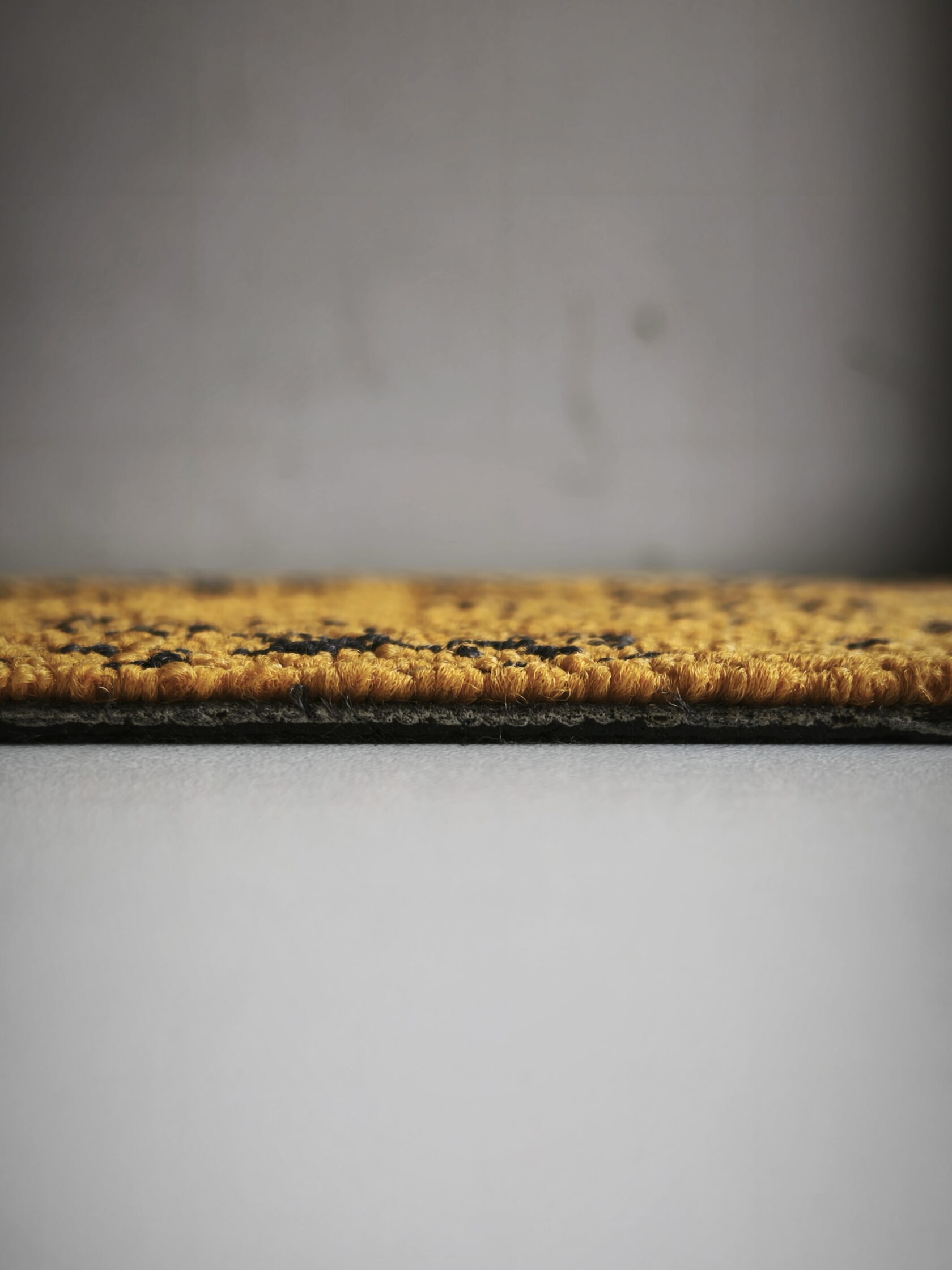 Ковровая плитка "Bonkeel" Sunrise Yellow (500*500*5 мм) — купить в Сочи