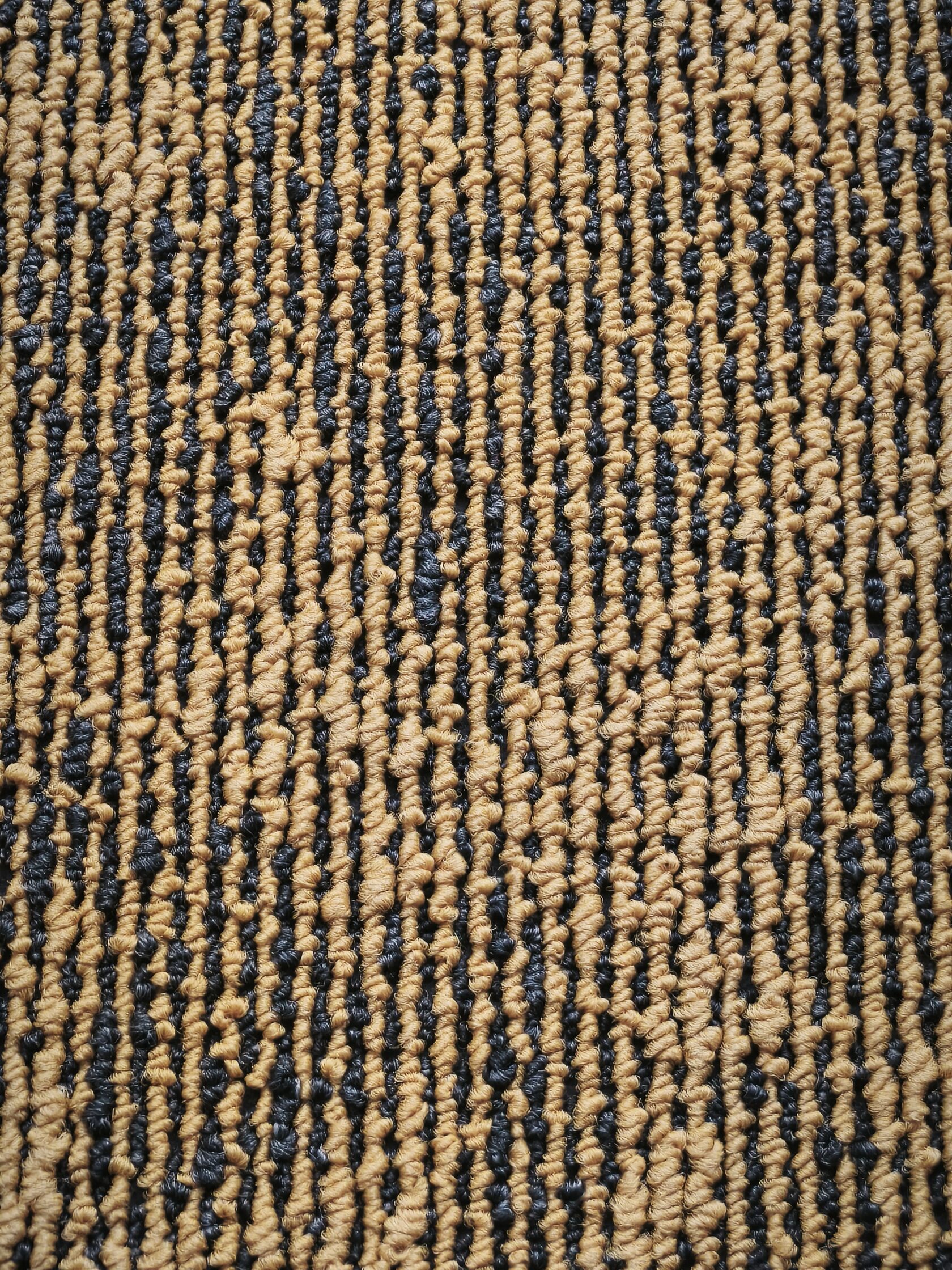 Ковровая плитка "Bonkeel" Sunrise Yellow (500*500*5 мм) — купить в Сочи