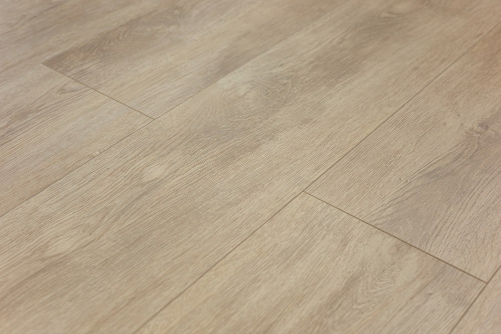 Плитка каменно-полимерная "Art Tile" Граб Емар (1220*199*9 мм) — купить в Сочи