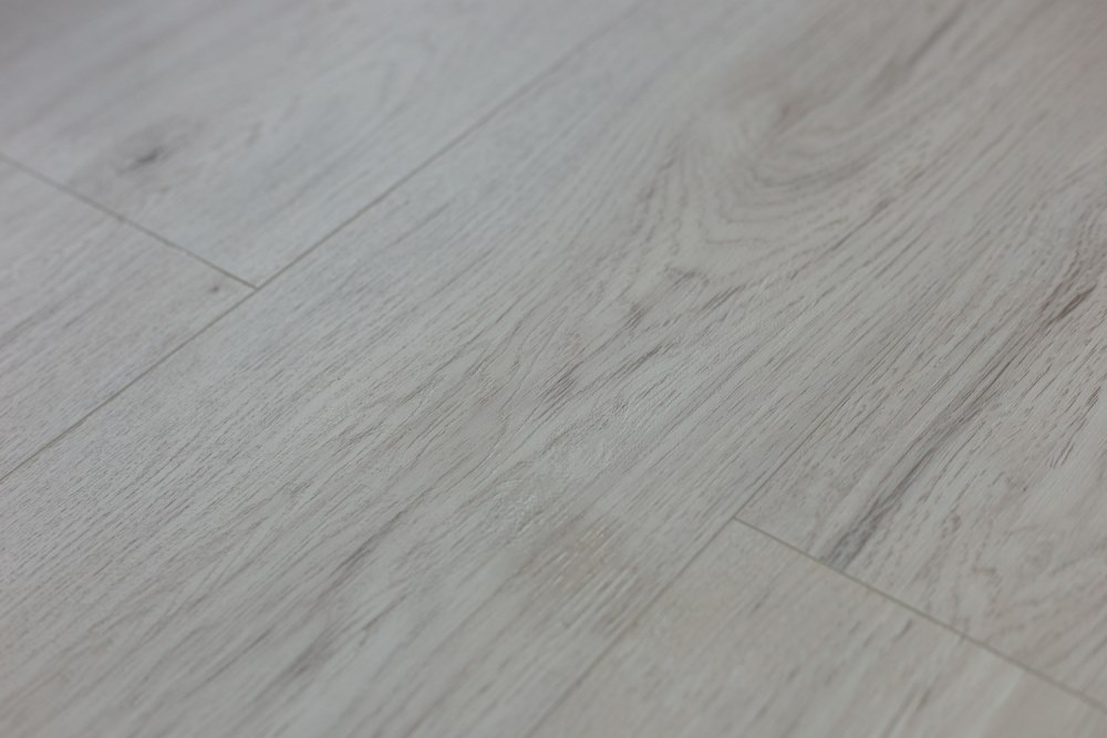 Плитка каменно-полимерная "Art Tile" Канадский клен Аякс (1220*199*9 мм) — купить в Сочи