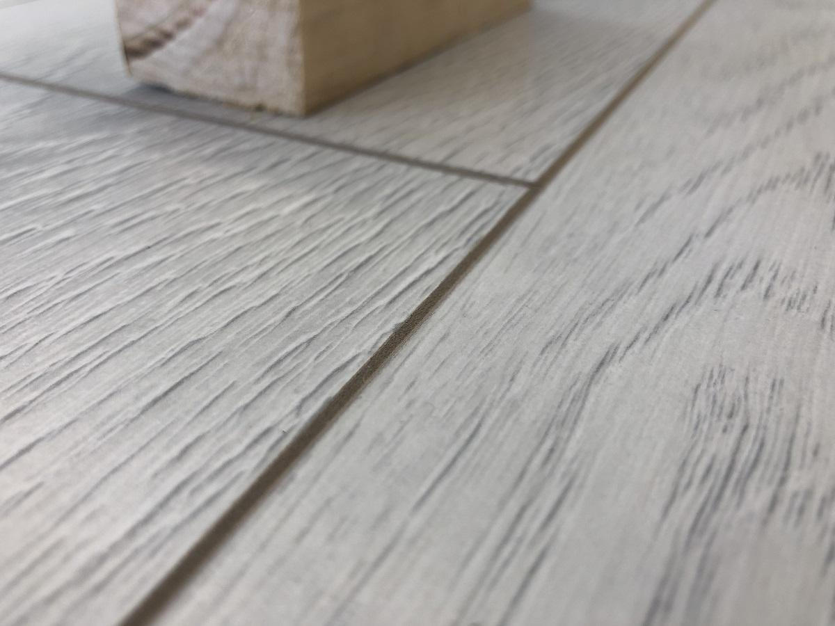 Ламинат "SunFloor" 8/32 4V Вяз Бейкер 36 (1380*193*8 мм) — купить в Сочи