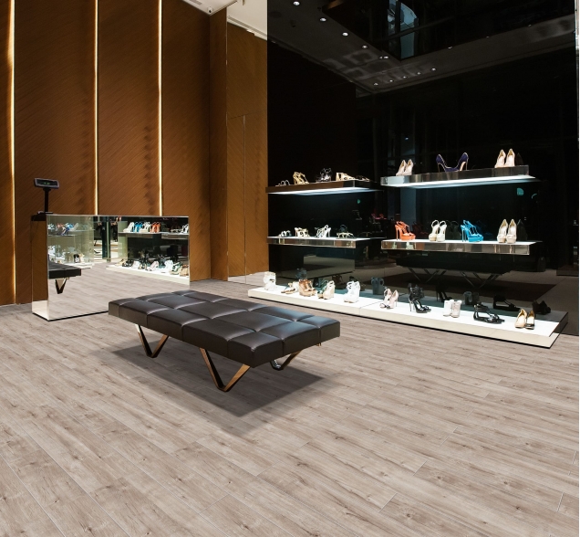 SPC ламинат "Royce" Sense Дуб Кааба 705 (1200*180*4 мм) — купить в Сочи