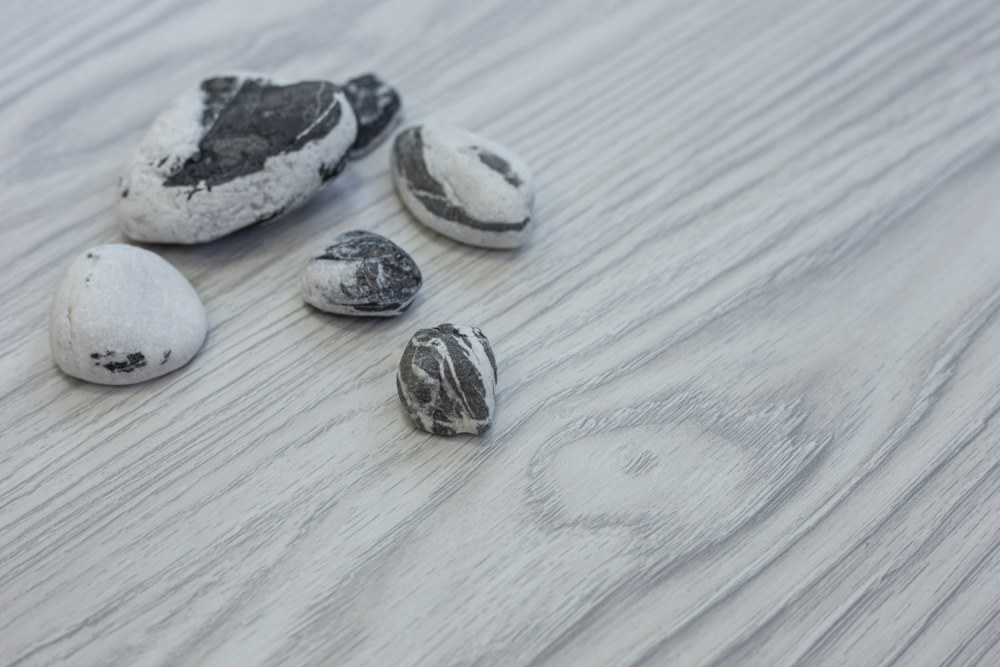 Плитка каменно-полимерная "Art Tile" Граб Брюса (1220*199*9 мм) — купить в Сочи