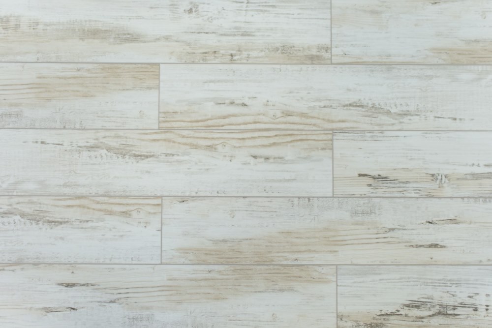 Замковая ПВХ плитка "Art Tile" Берёза Прованс (1220*152*5 мм) — купить в Сочи