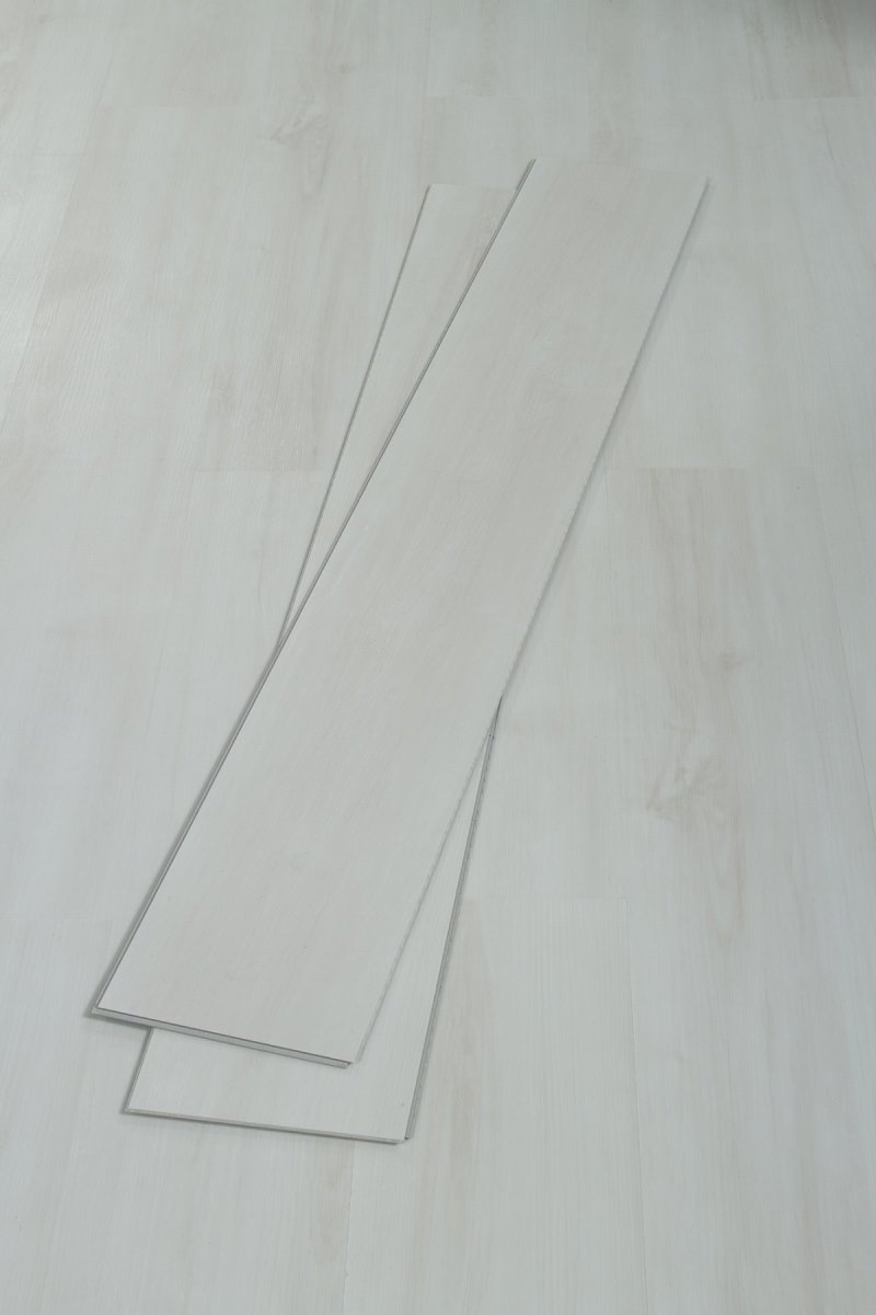 SPC ламинат "OneFloor" ЕСО 8055 (1220*184*4 мм) — купить в Сочи