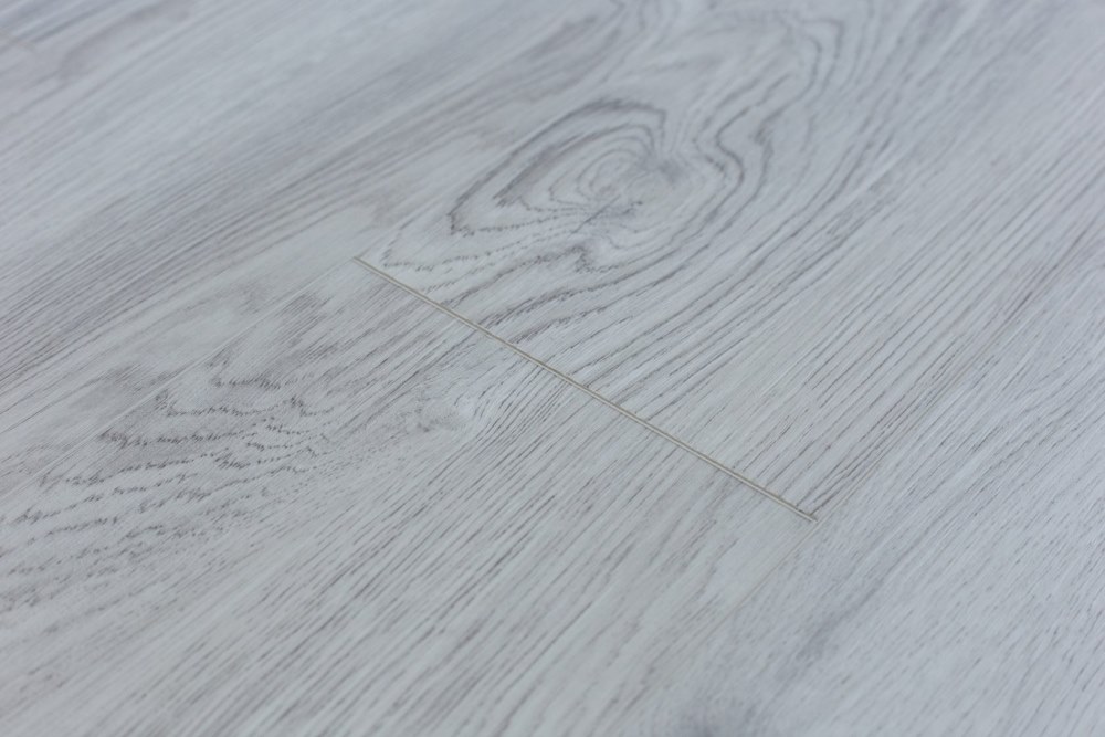 Замковая ПВХ плитка "Art Tile" Ясень Эдмонтон (1220*152*5 мм) — купить в Сочи