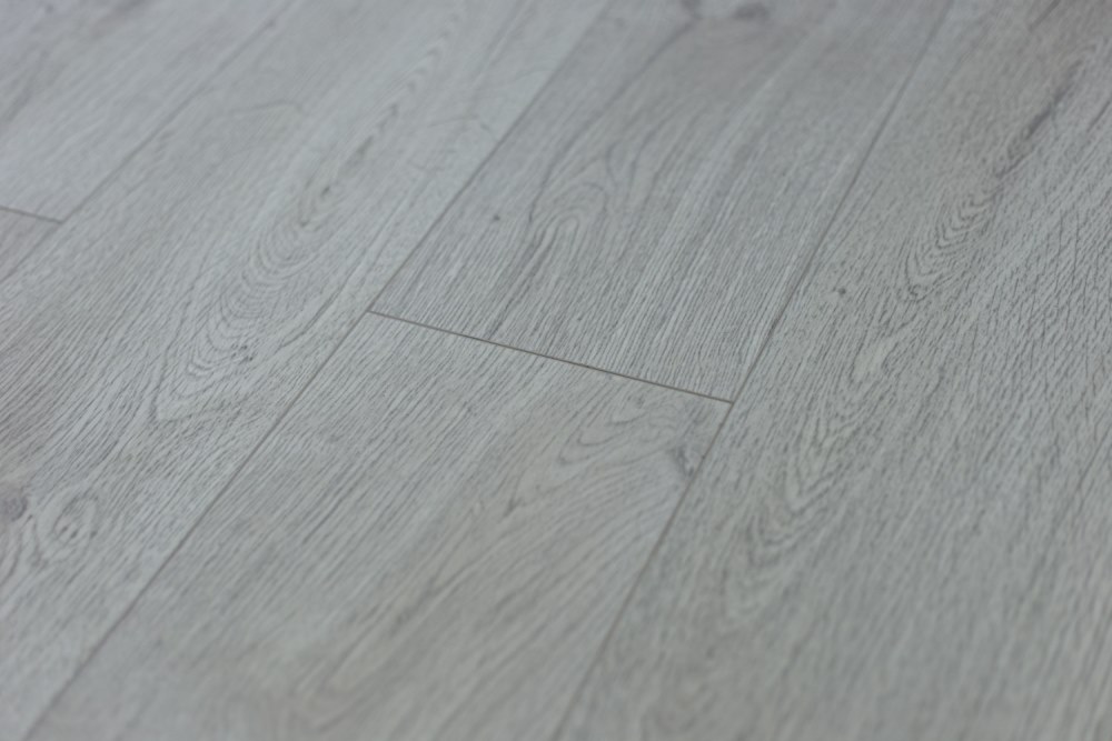 Плитка каменно-полимерная "Art Tile" Дуб Патрокл (1220*181*5,5 мм) — купить в Сочи