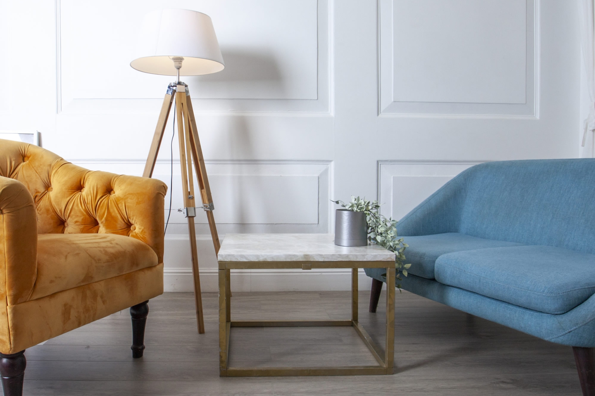 Усовершенствованная кварц-виниловая плитка «Damy Floor» Дуб Английский (1227*187*2,5 мм) — купить в Сочи