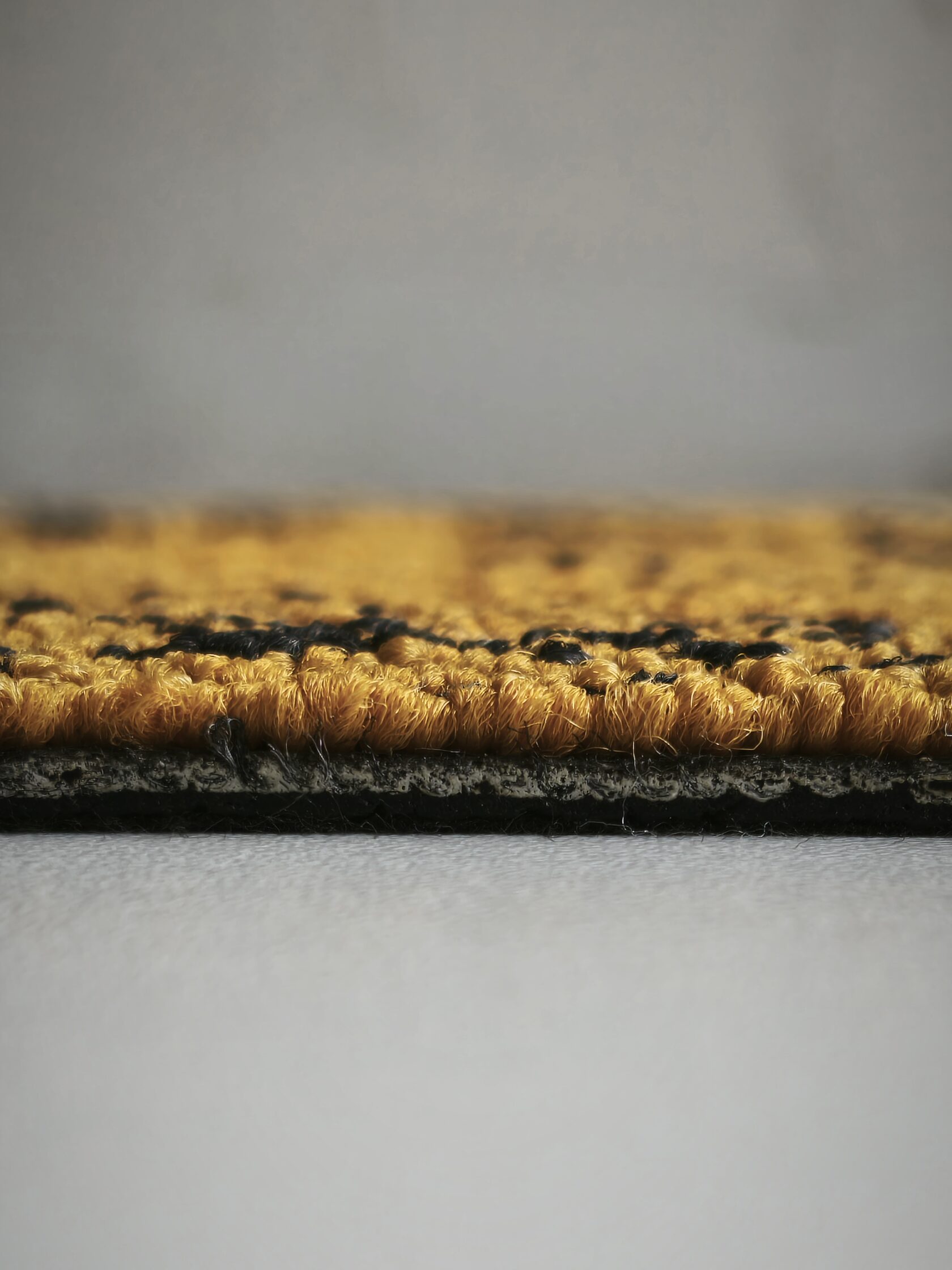 Ковровая плитка "Bonkeel" Sunrise Yellow (500*500*5 мм) — купить в Сочи