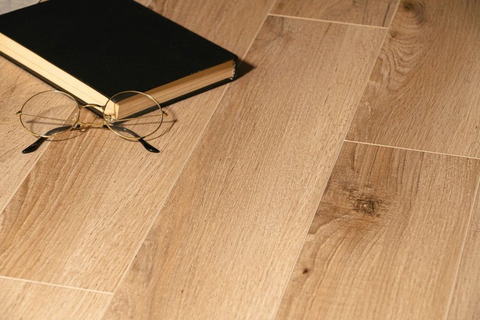 Виниловый ламинат "Bonkeel" Style Дуб Палау (1200*125*4 мм) — купить в Сочи