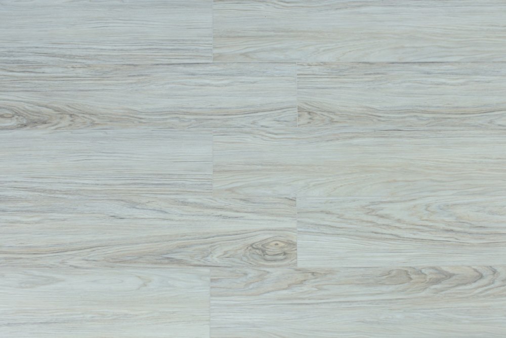 Замковая ПВХ плитка "Art Tile" Клён Жемчужный (1220*152*5 мм) — купить в Сочи