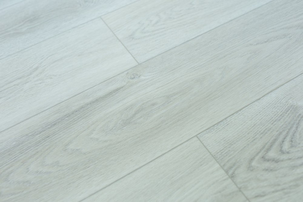 Замковая ПВХ плитка "Art Tile" Дуб Ланкастер (1200*183*6 мм) — купить в Сочи