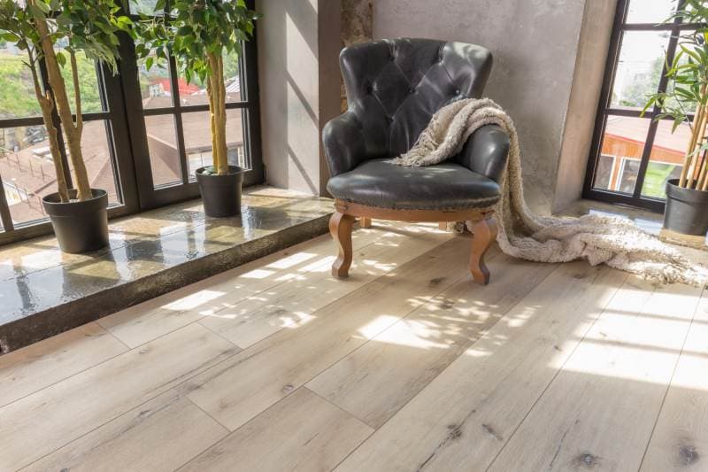 Замковая ПВХ плитка "Aquafloor" AF8004XL (1524*228*8 мм) — купить в Сочи