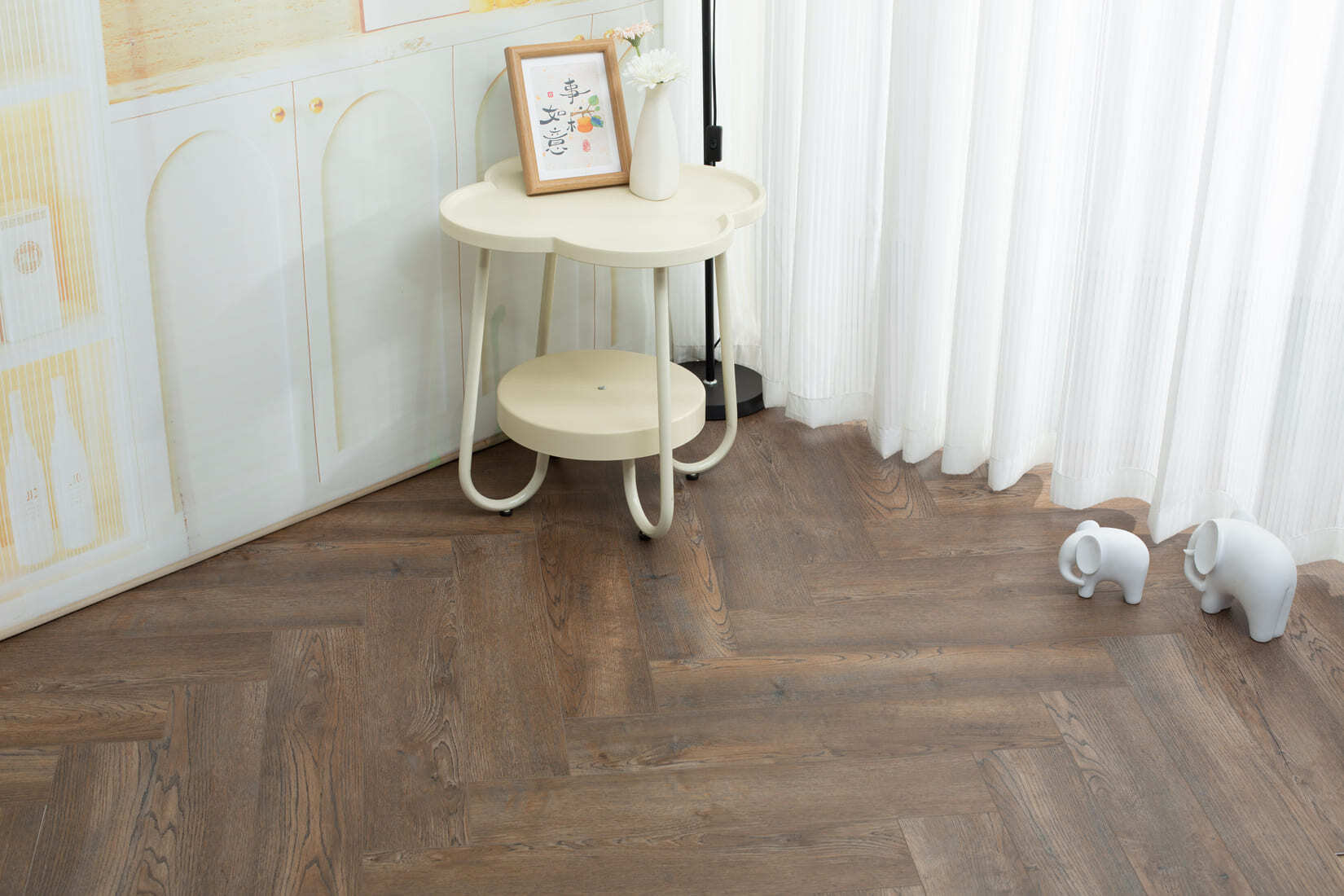 Плитка SPC "OneFloor" 3026 А,В  ЁЛКА (640*128*4 мм) — купить в Сочи