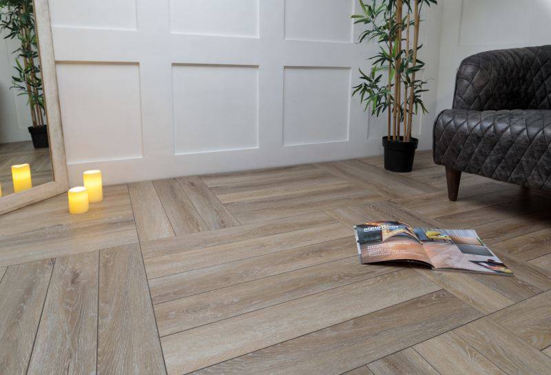 Замковая ПВХ плитка "Aquafloor" AF6018PQ (720*120*7 мм) — купить в Сочи