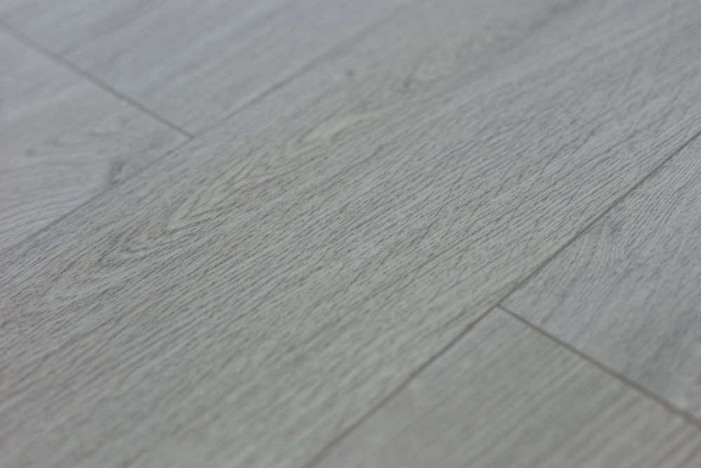 Плитка каменно-полимерная "Art Tile" Дуб Патрокл (1220*181*5,5 мм) — купить в Сочи