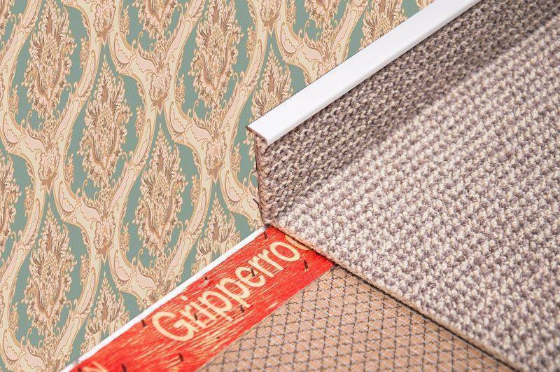 Плинтус для ковролина "Korner" Listwa светло-серый (2500*13,8*50 мм) — купить в Сочи