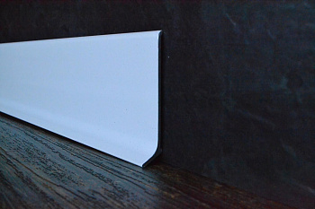 Плинтус алюминиевый L-образный белый (2500*11*60 мм) — фото и характеристики